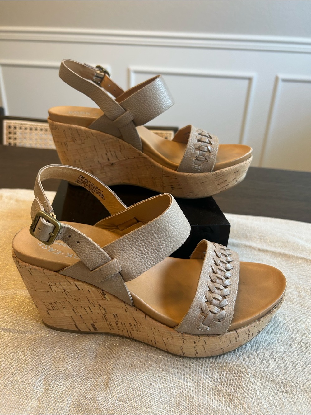 Kork-Ease K61722 Leather Cork Wedge Sandals Women’s Size 6M Taupe